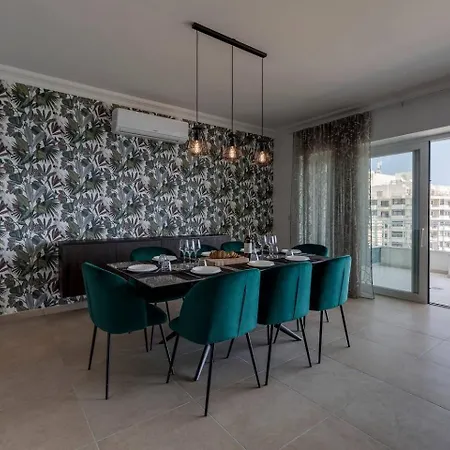Cambridge By Homely * Sliema