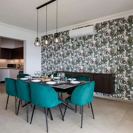 Apartment Cambridge By Homely