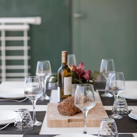 Cambridge By Homely Sliema