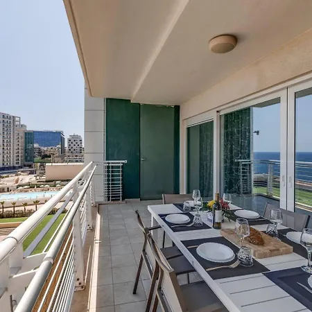 Cambridge By Homely Apartment