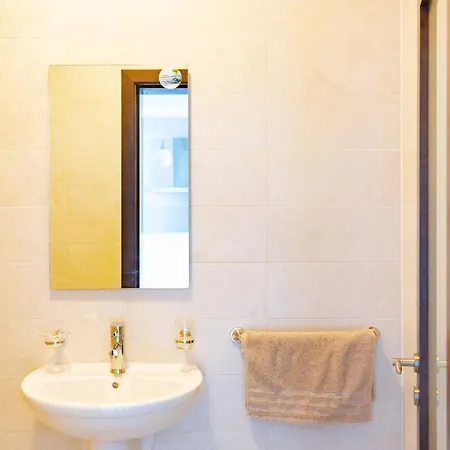 Cambridge By Homely Апартаменты Слима