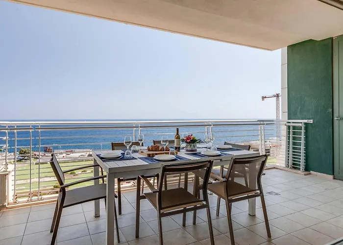 Apartman Cambridge By Homely *