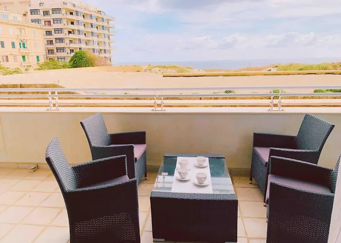 Apartment Cambridge By Homely Sliema