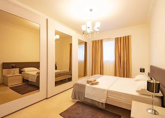 Cambridge By Homely *