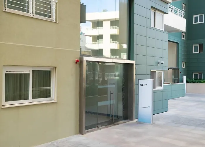 Apartment Cambridge By Homely Sliema