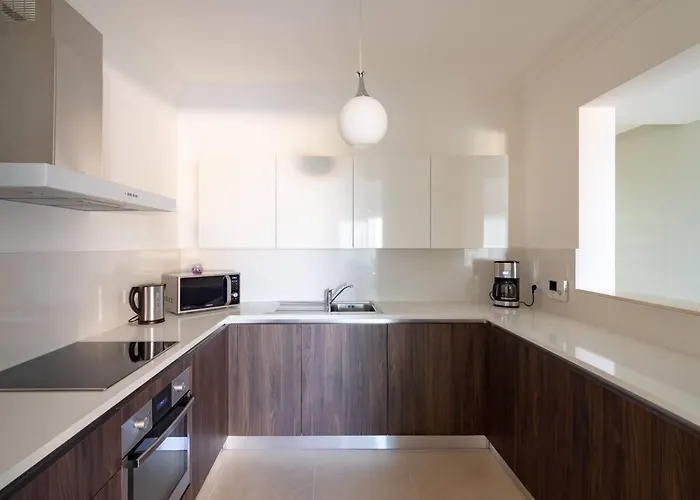 Apartman Cambridge By Homely *