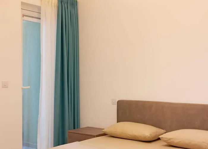 Apartman Cambridge By Homely *