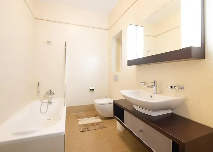 Apartman Cambridge By Homely